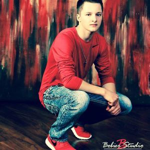 Meet your Posher, Chase